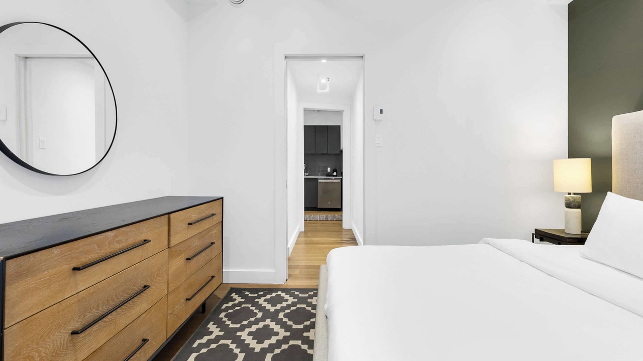 Photo of Bedroom in Chinatown