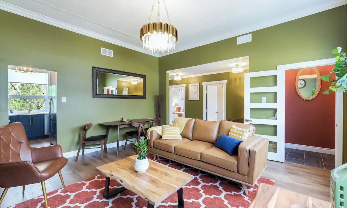 Photo of Livingroom in Whitehorse