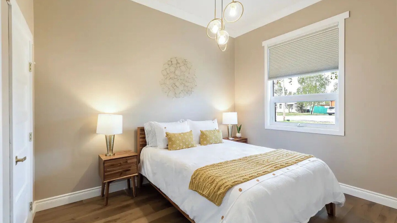 Photo of Bedroom in Whitehorse