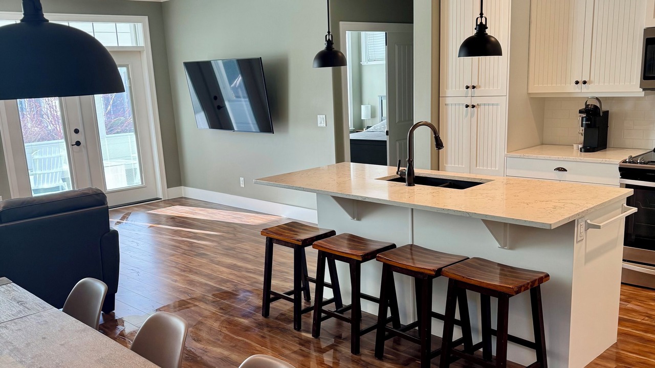 Photo of Kitchen in Okanagan-Similkameen