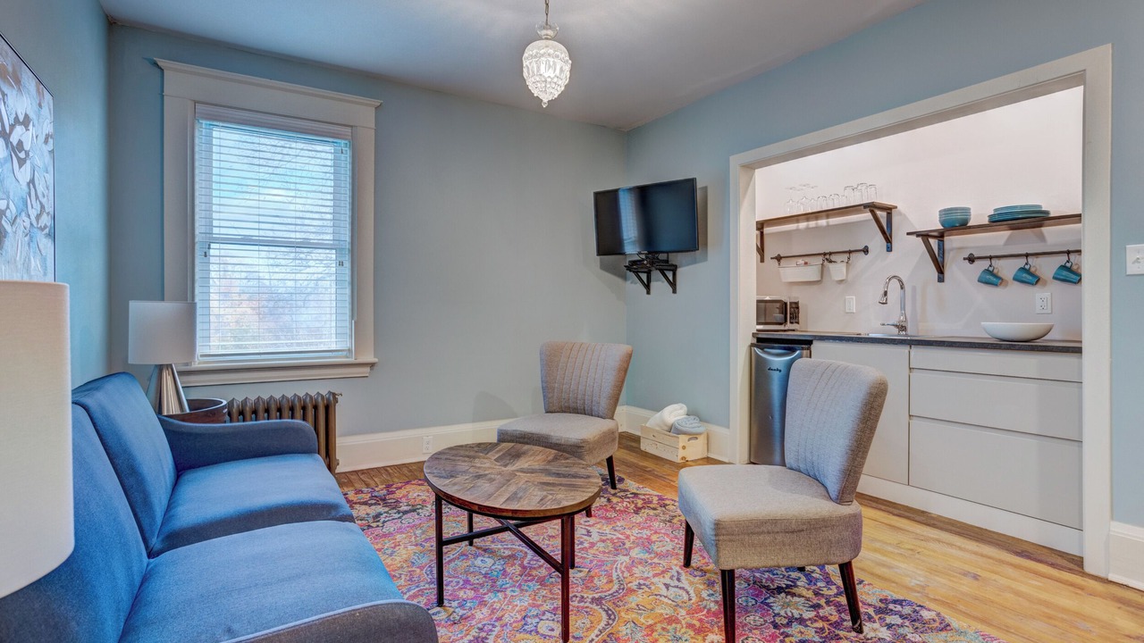 Photo of Livingroom in Lunenburg