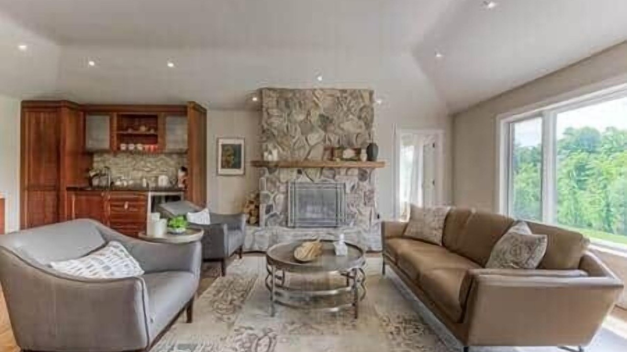 Photo of Livingroom in Cambridge