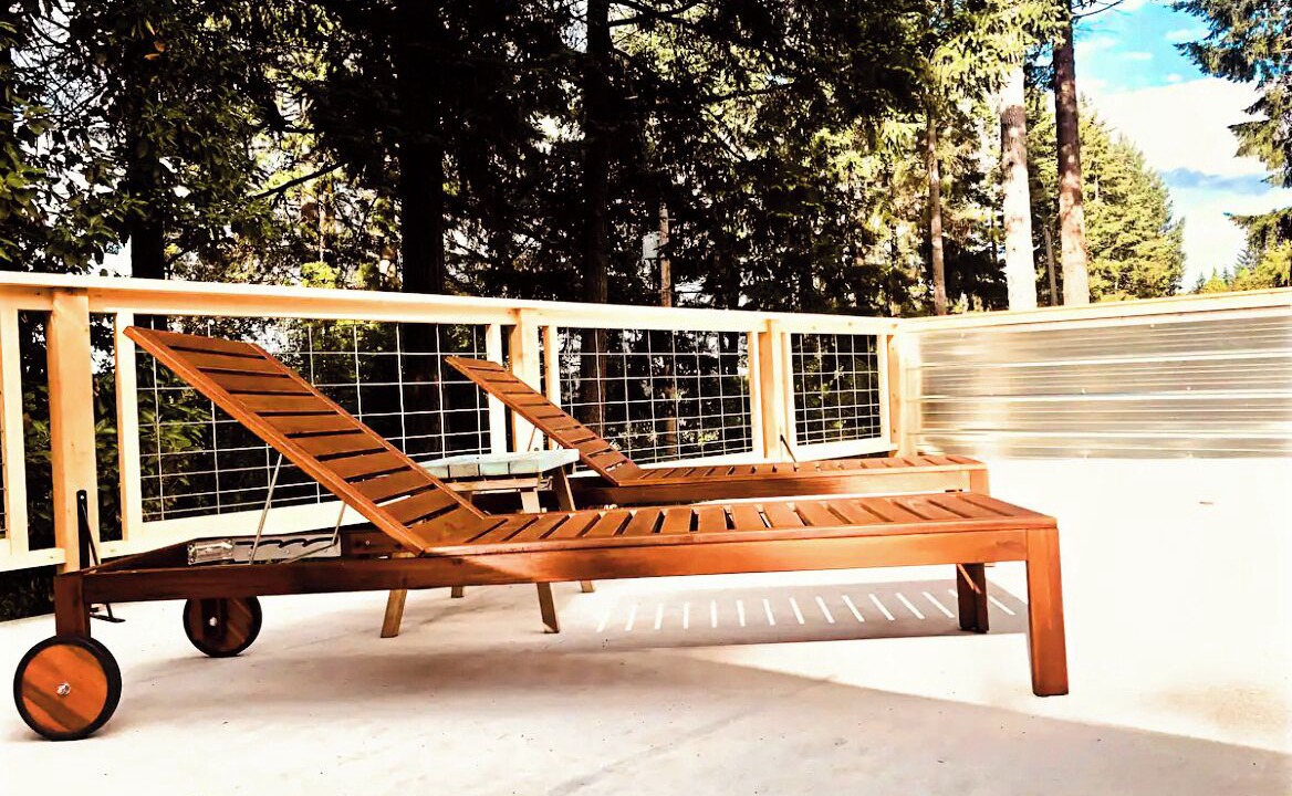 Photo of Patio Balcony in Salt Spring Island