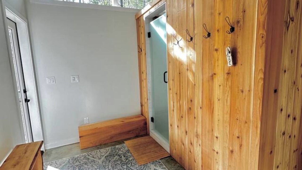 Photo of Others in Pender Island