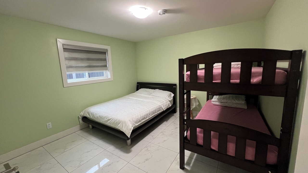 Photo of Bedroom in Surrey Newton
