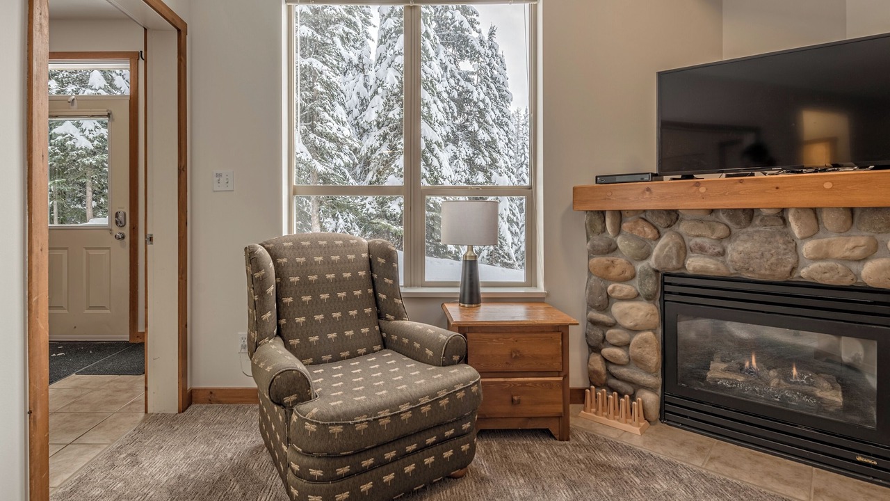 Photo of Bedroom in Silver Star Mountain