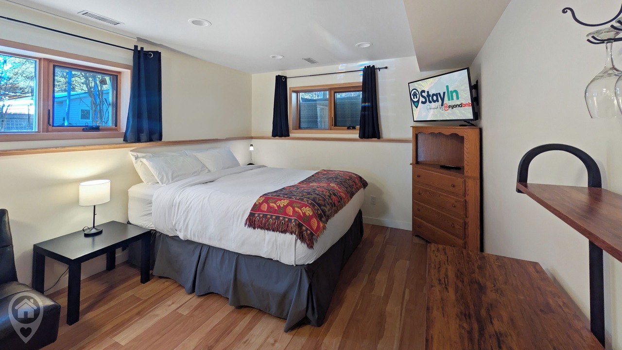 Photo of Bedroom in East Kootenay