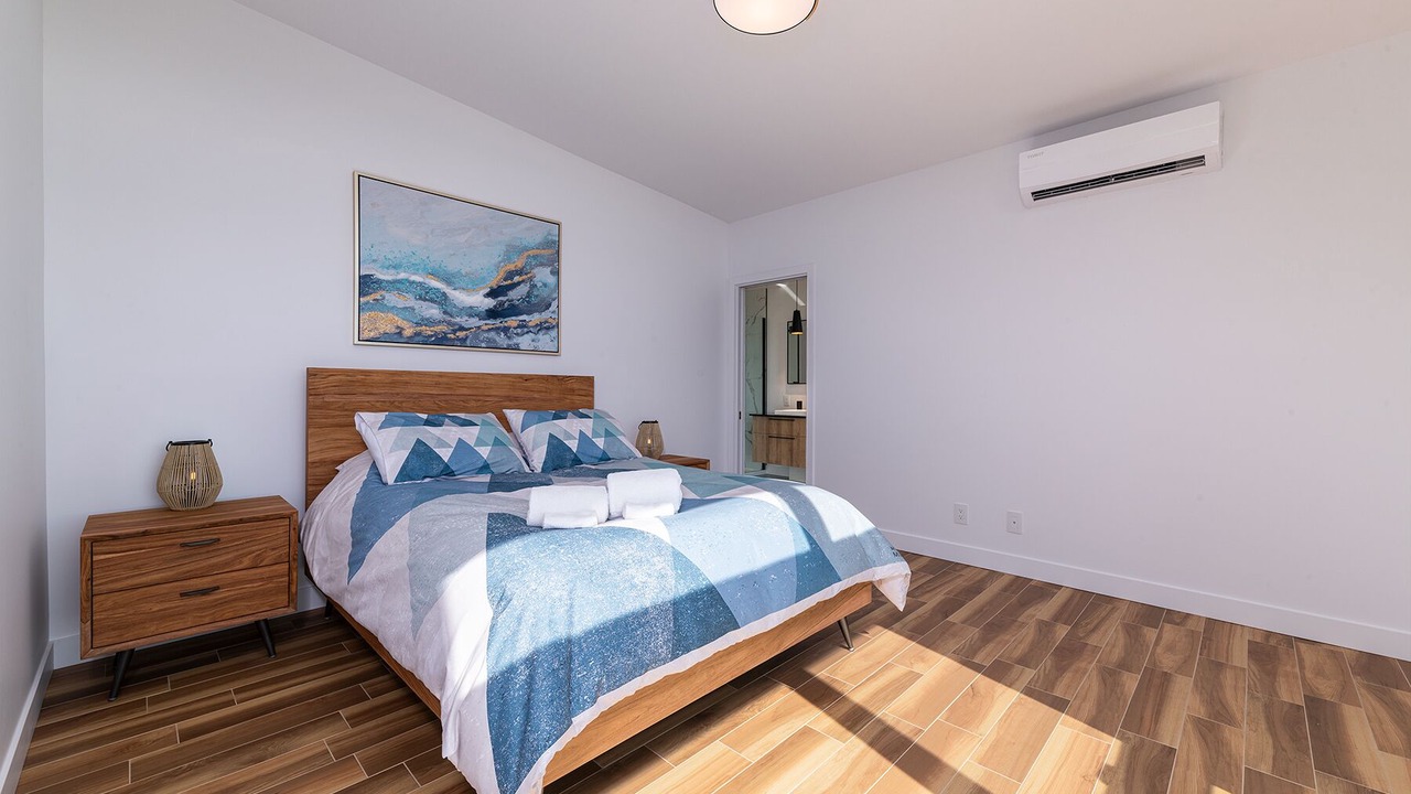 Photo of Bedroom in Petite-Riviere-Saint-Francois