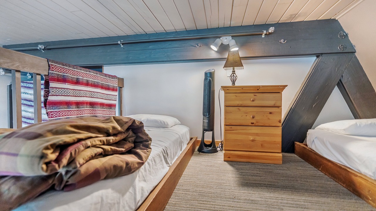 Photo of Bedroom in Silver Star Mountain