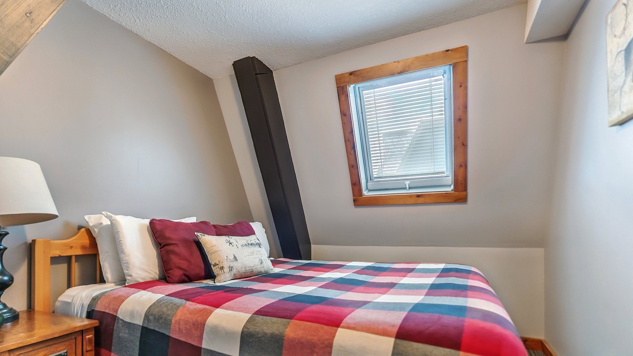 Photo of Bedroom in Silver Star Mountain