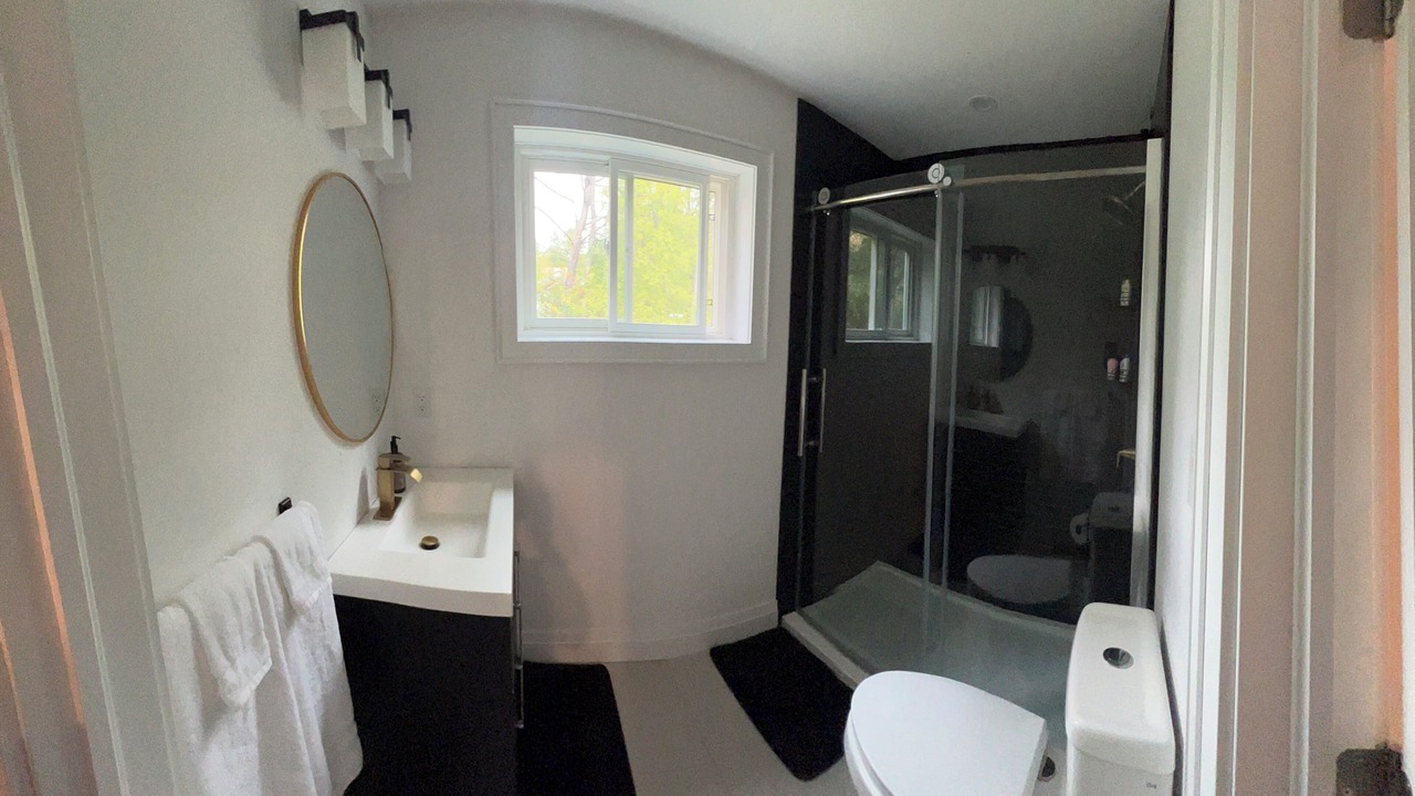 Photo of Bathroom in Rama