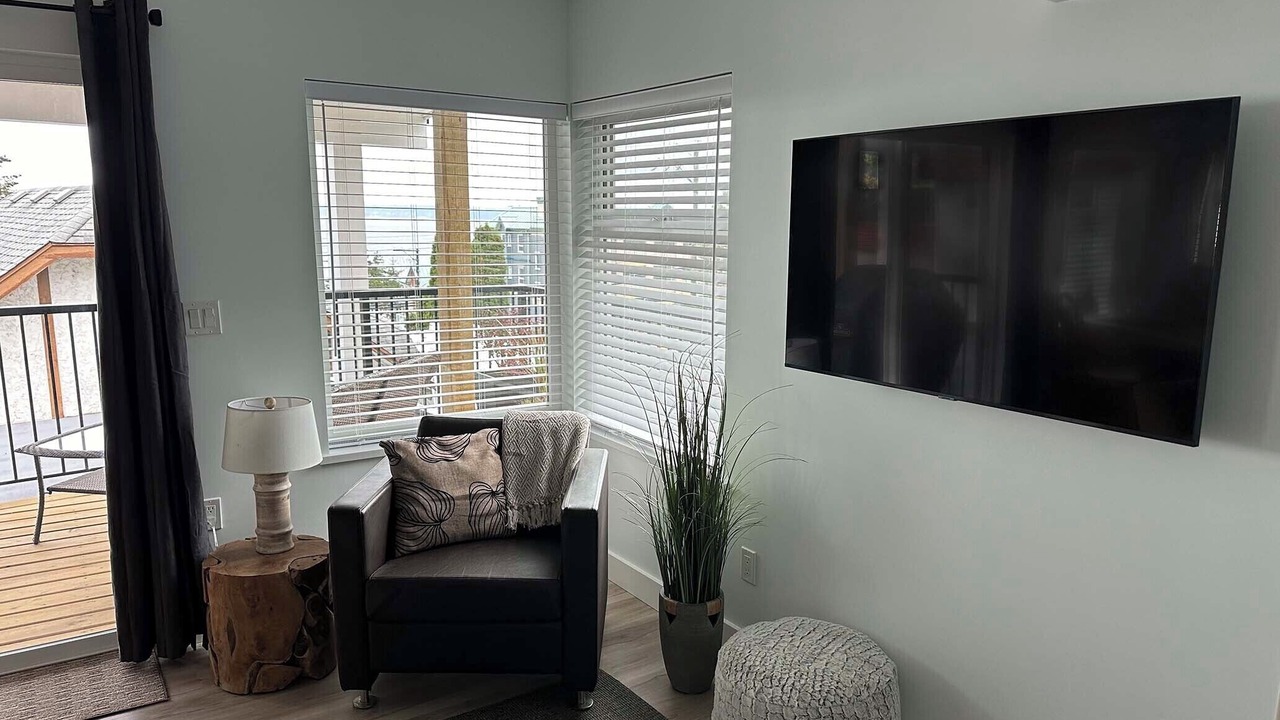 Photo of Livingroom in Powell River