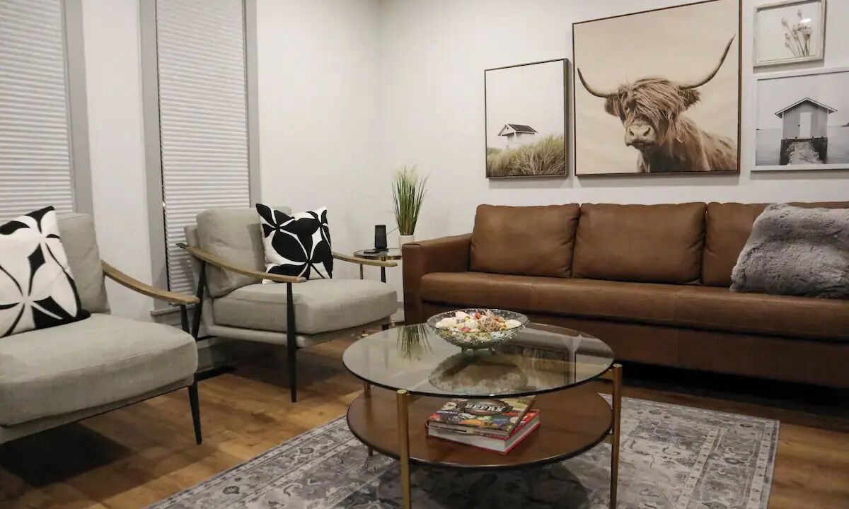 Photo of Livingroom in Southwest Calgary