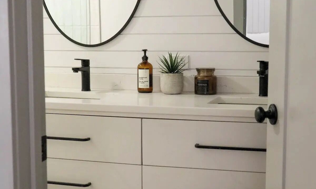 Photo of Bathroom in Southwest Calgary