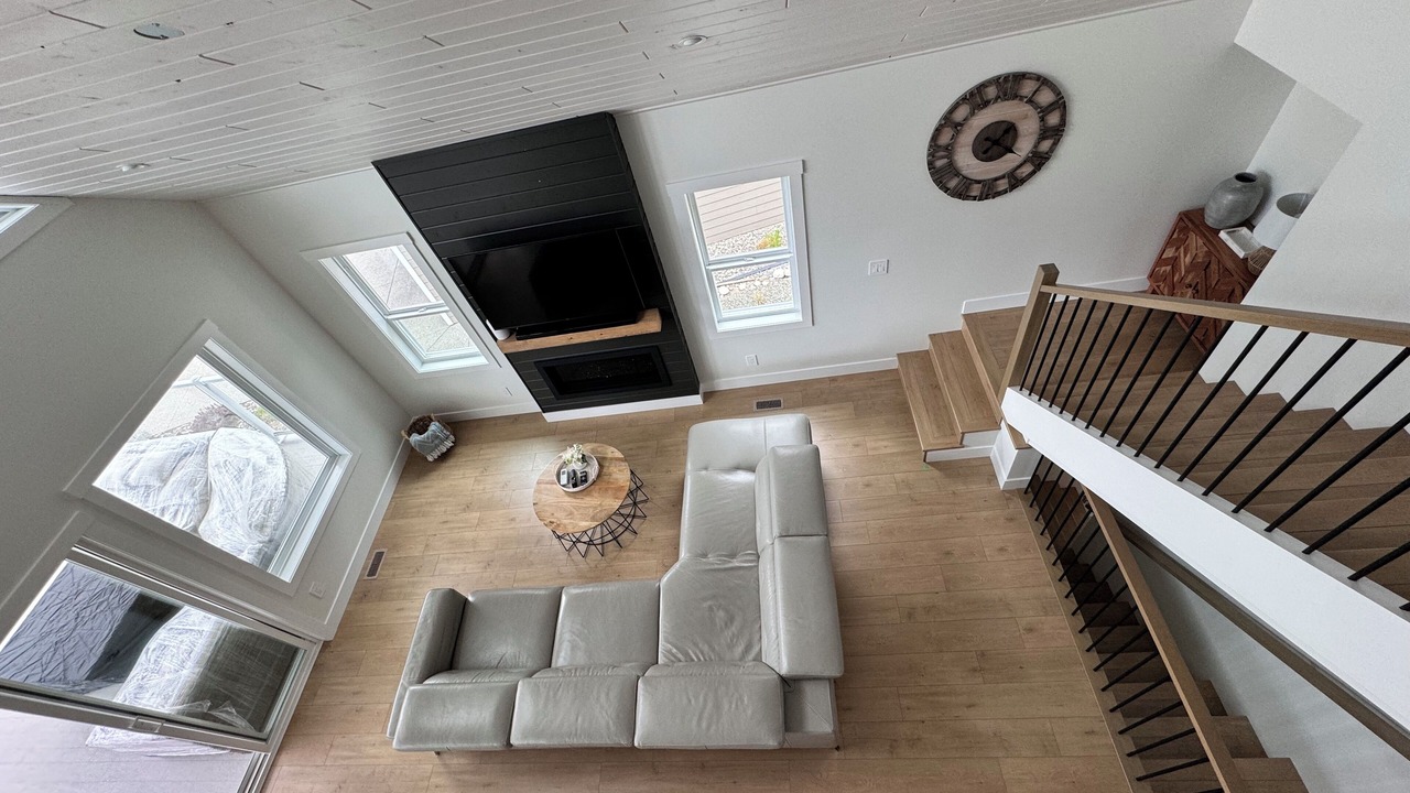 Photo of Livingroom in Central Okanagan