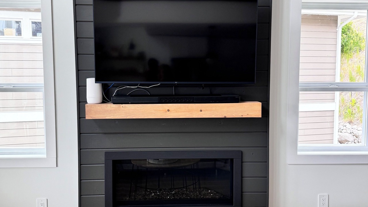 Photo of Livingroom in Central Okanagan