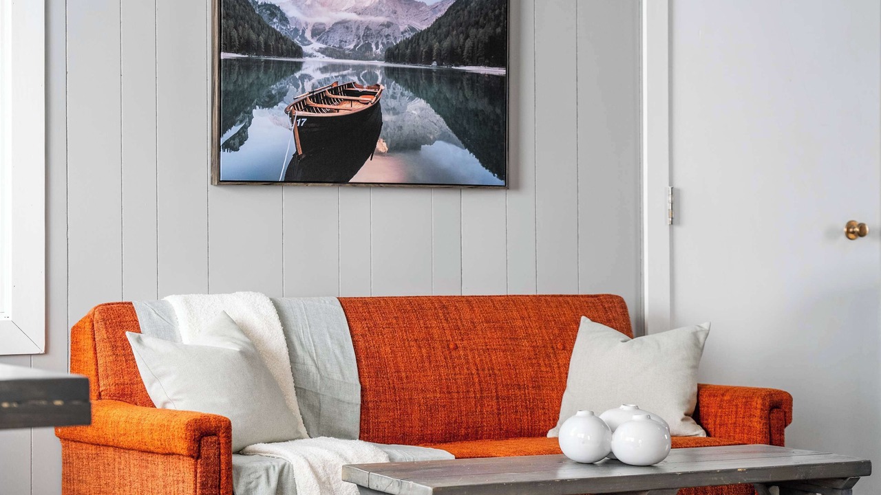 Photo of Livingroom in Central Alberta