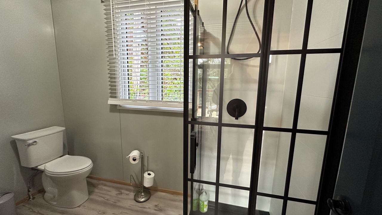 Photo of Bathroom in Thetis Island