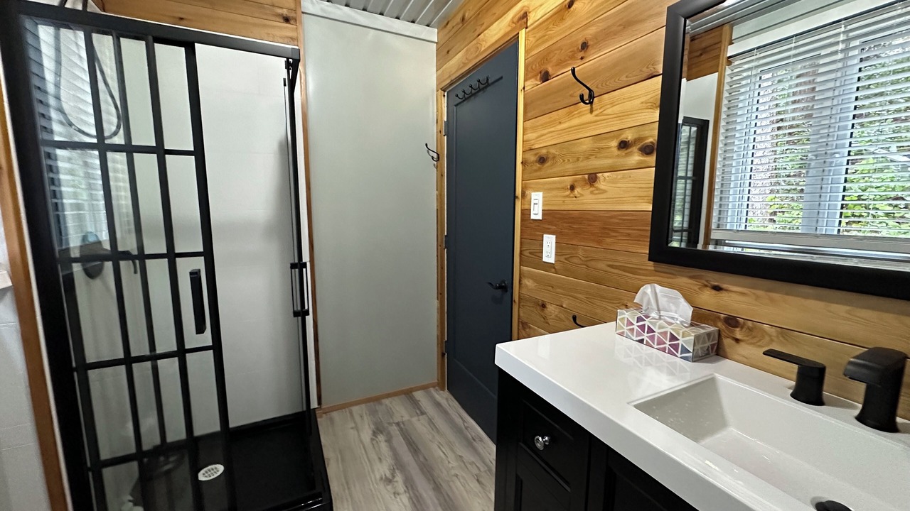 Photo of Bathroom in Thetis Island