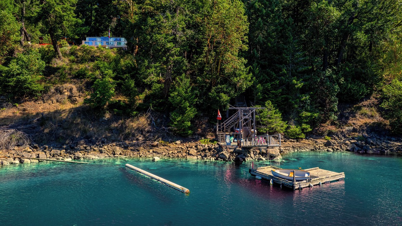 Photo of Others in Thetis Island