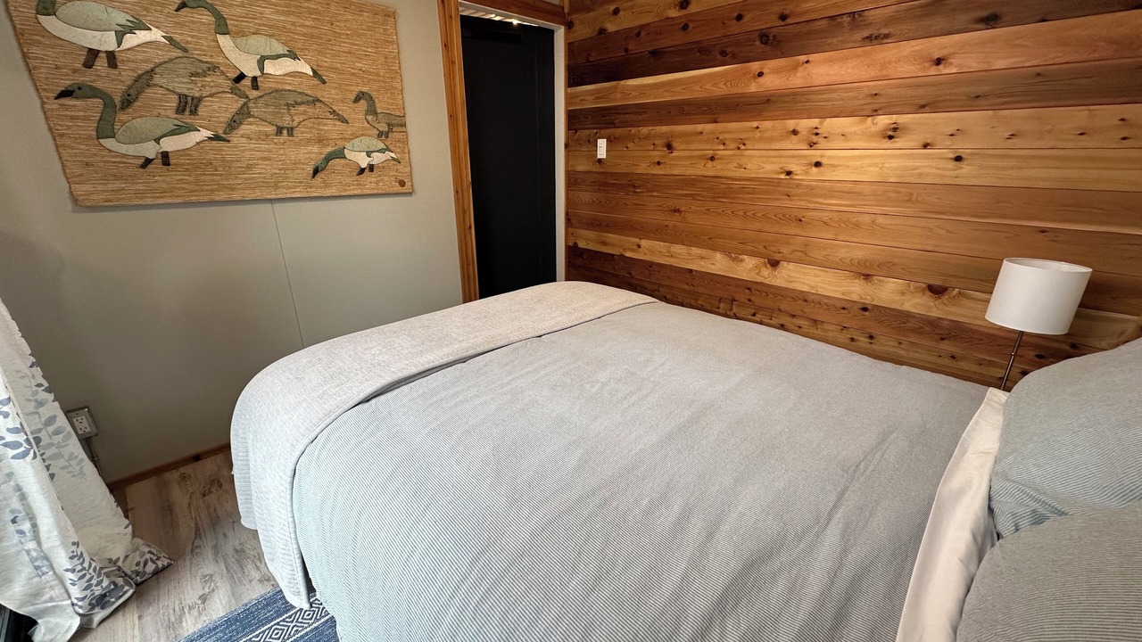 Photo of Bedroom in Thetis Island