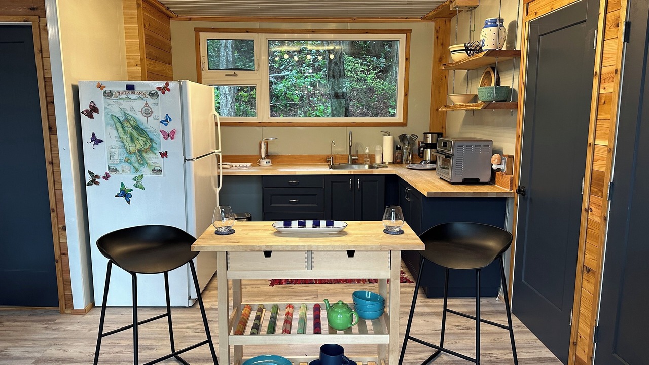 Photo of Kitchen in Thetis Island