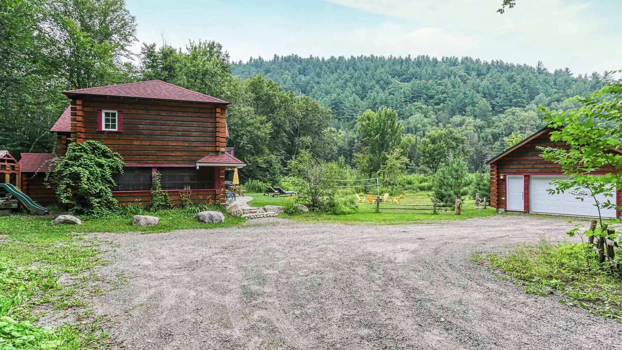 Photo of Outdoor in Saint-Alexis-des-Monts