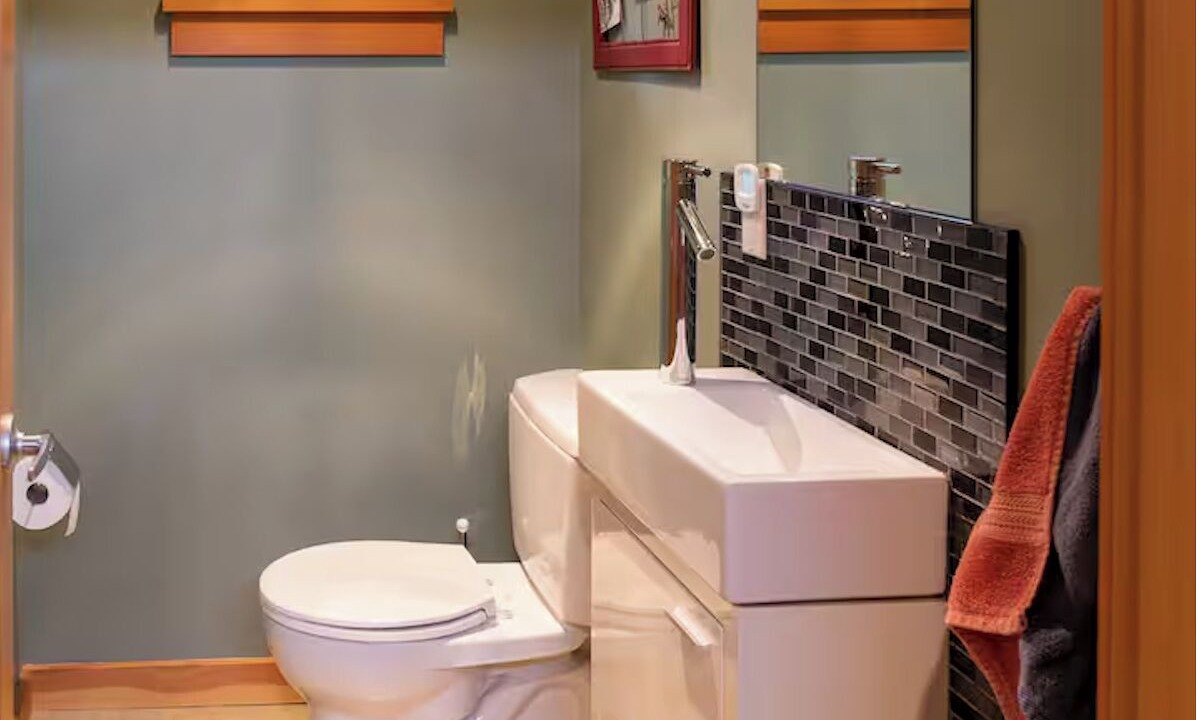 Photo of Bathroom in Revelstoke