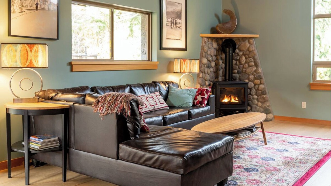 Photo of Livingroom in Revelstoke