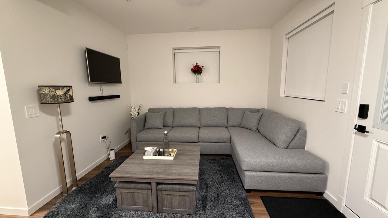 Photo of Livingroom in Maple Ridge