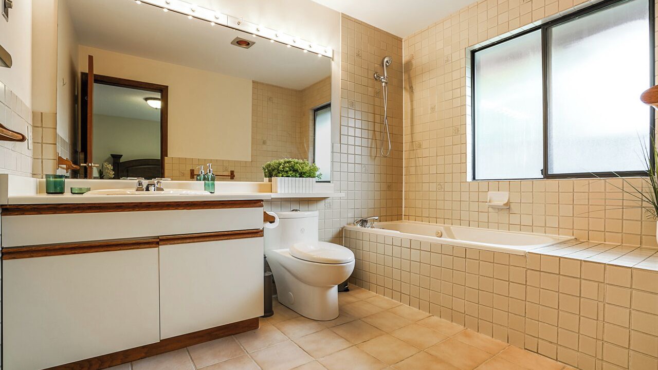 Photo of Bathroom in Horseshoe Bay