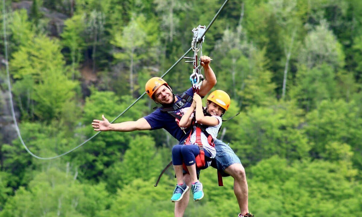 Photo of Others in Sainte-Agathe-des-Monts