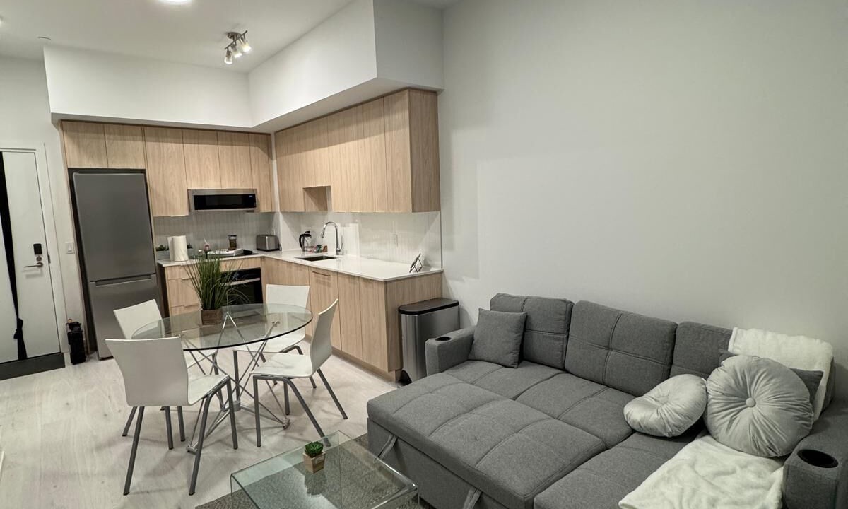 Photo of Livingroom in Glen Abbey