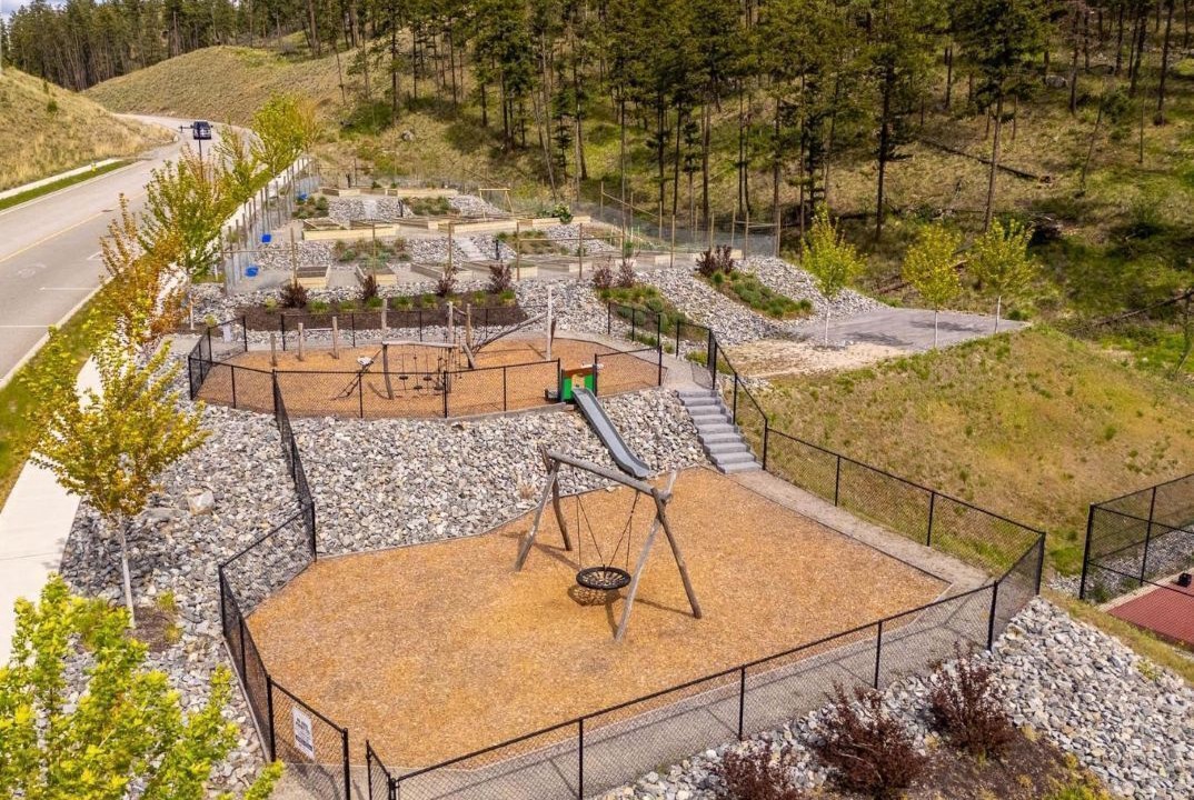 Photo of Outdoor in McKinley