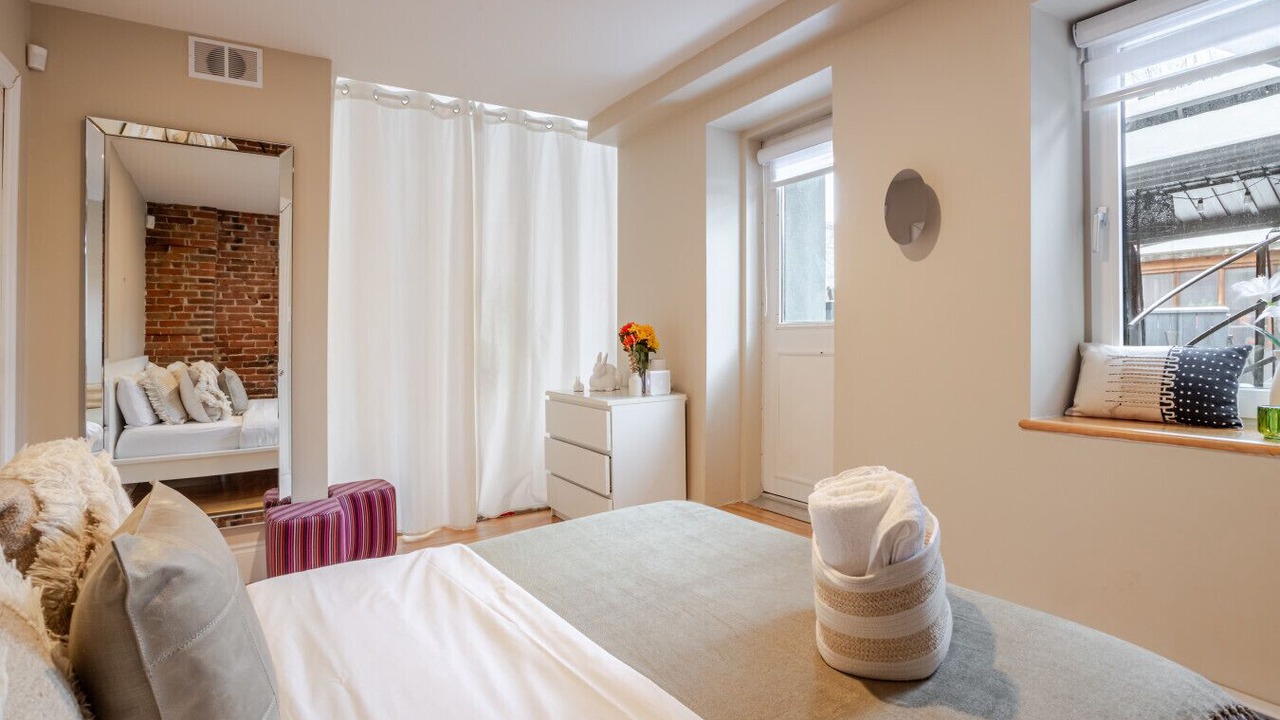 Photo of Bedroom in Shaughnessy Village
