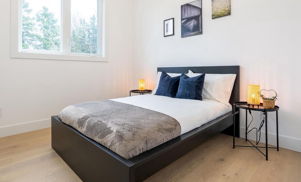 Photo of Bedroom in Delta