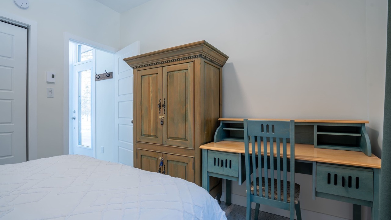 Photo of Bedroom in Saint-Alexis-des-Monts