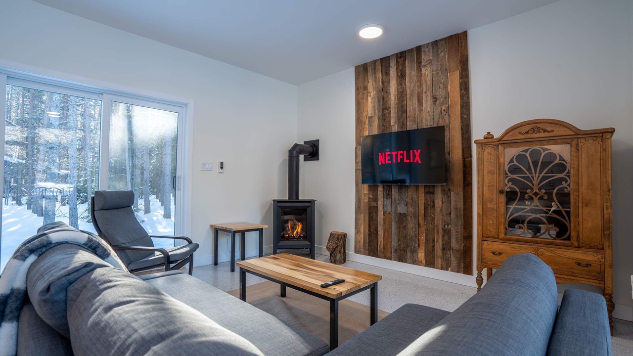 Photo of Livingroom in Saint-Alexis-des-Monts