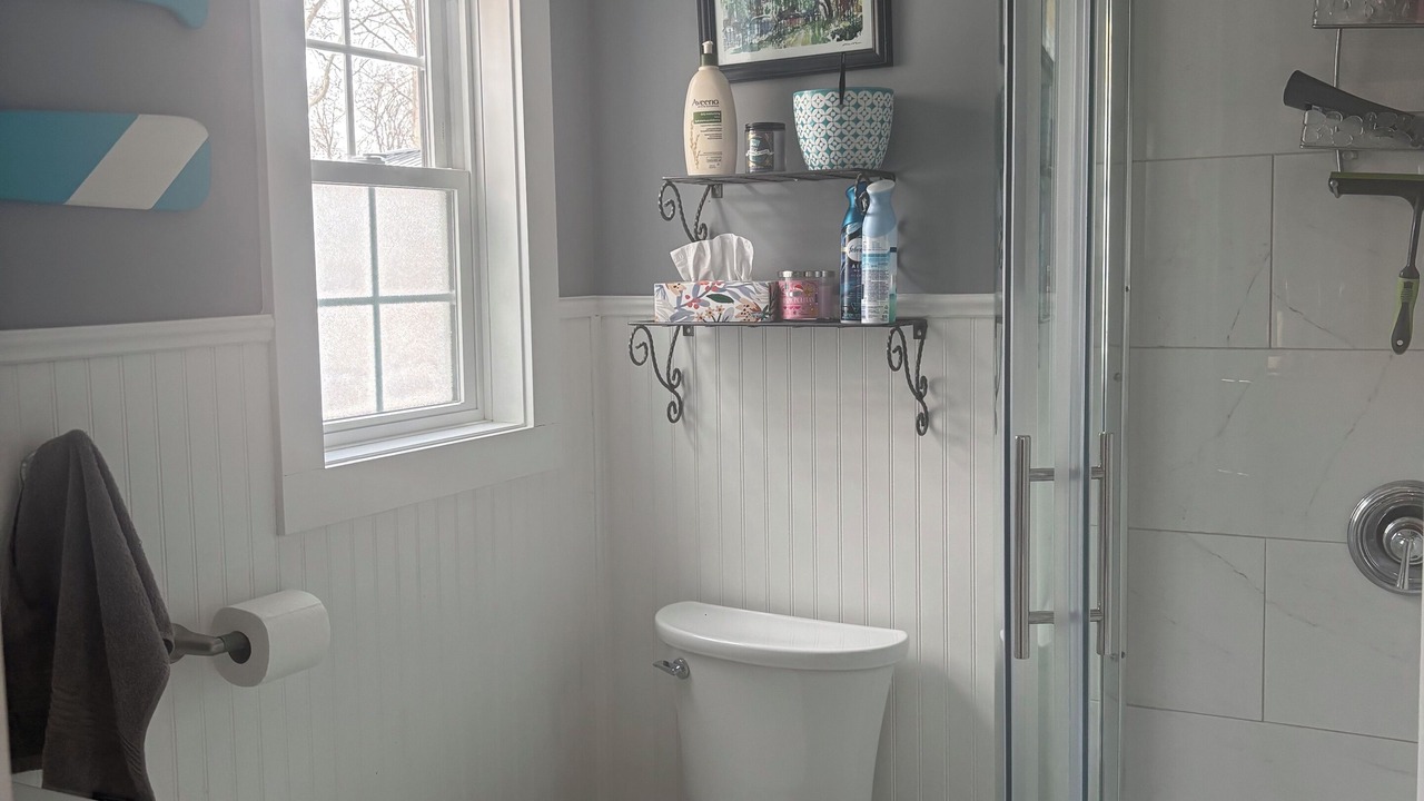 Photo of Bathroom in Crystal Beach