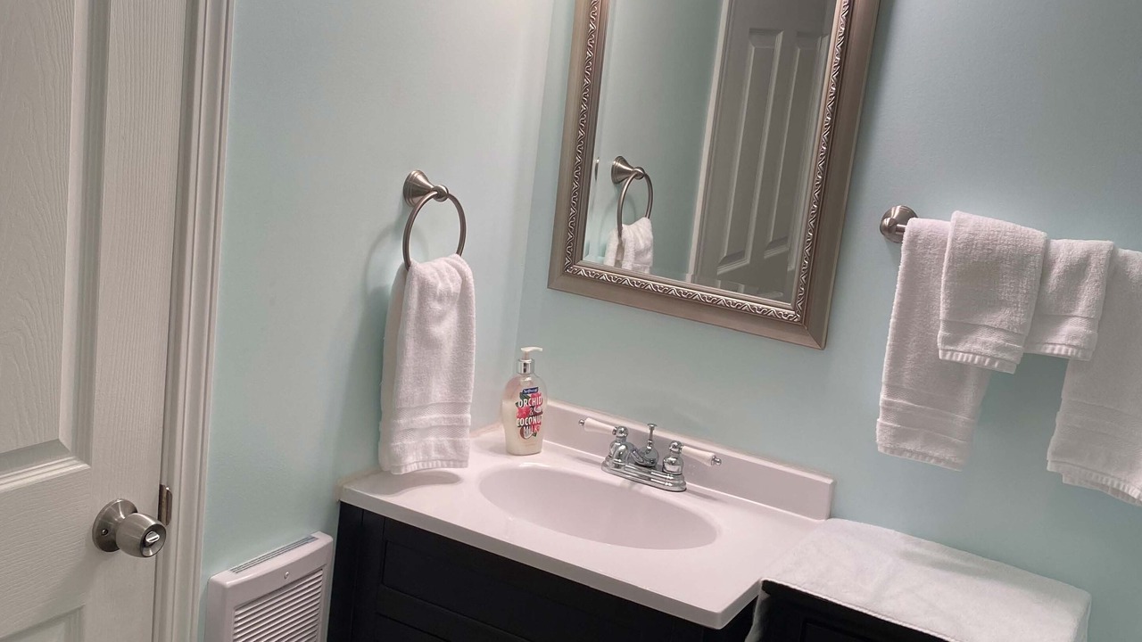 Photo of Bathroom in Campbell River