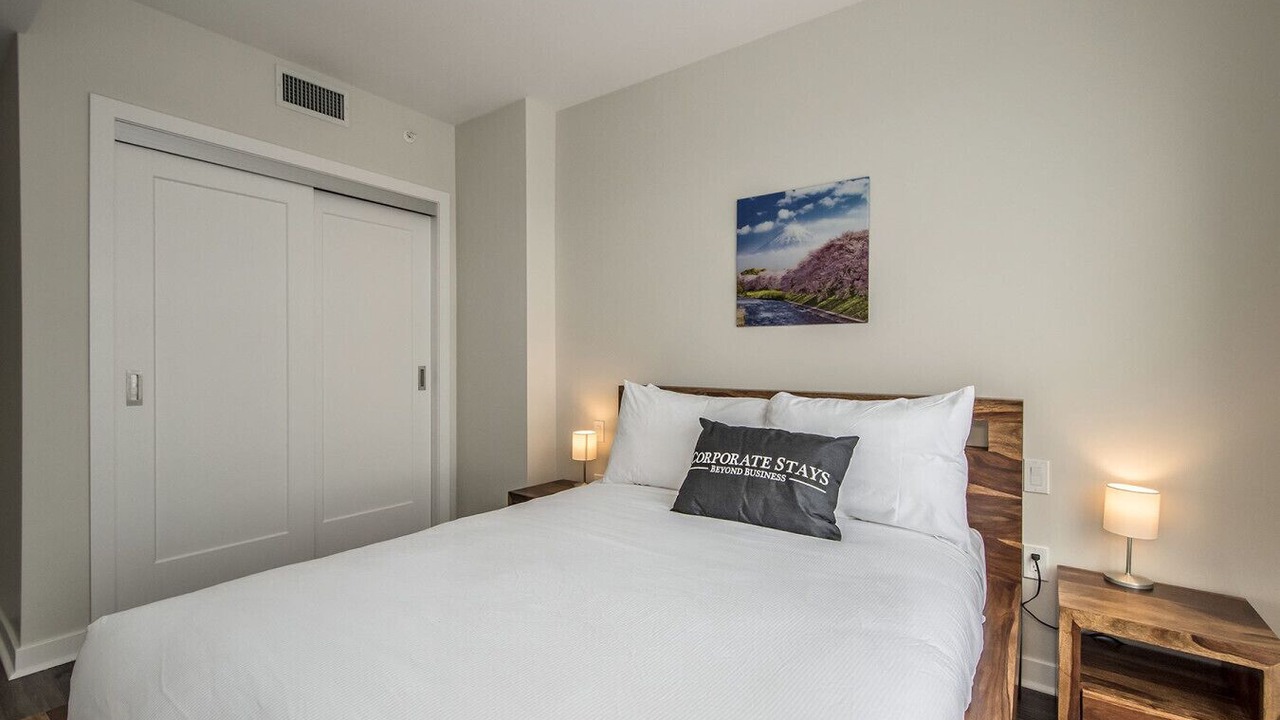 Photo of Bedroom in Downtown