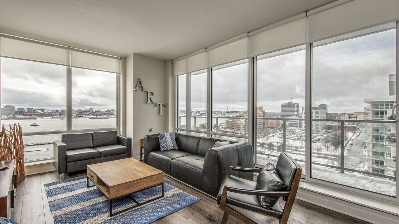 Photo of Livingroom in Downtown