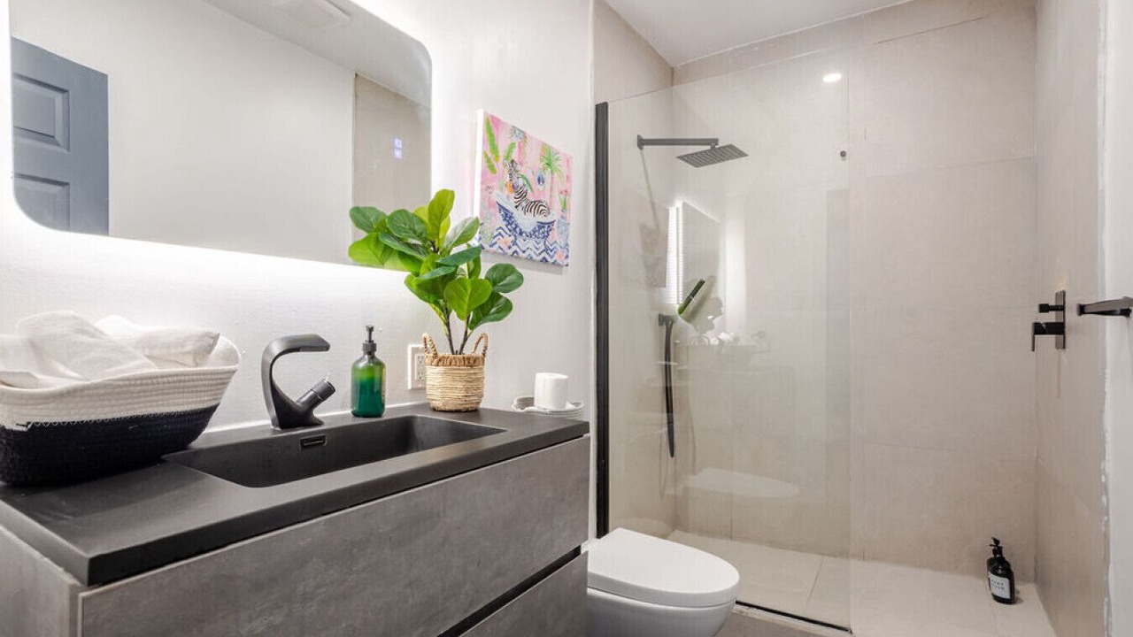 Photo of Bathroom in Shaughnessy Village