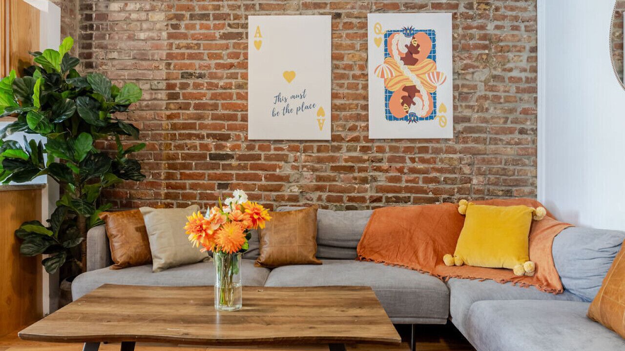 Photo of Livingroom in Shaughnessy Village