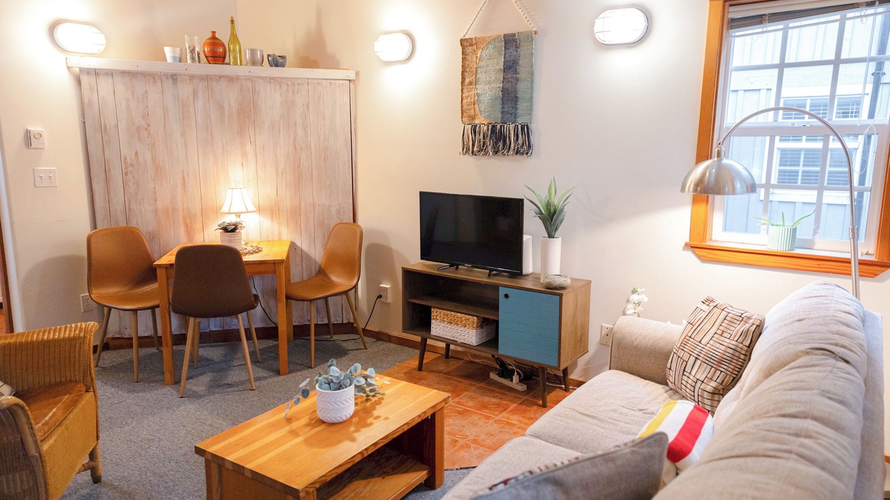 Photo of Livingroom in Ucluelet