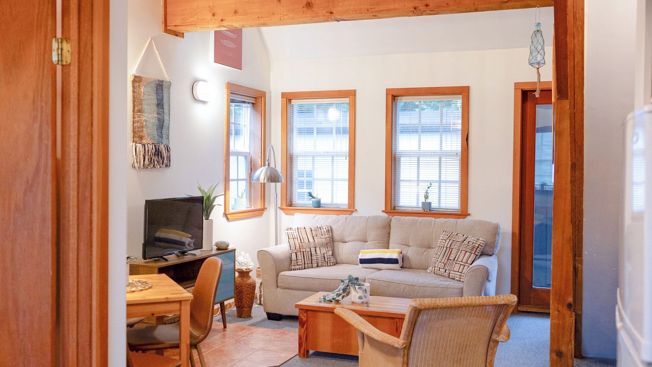 Photo of Livingroom in Ucluelet