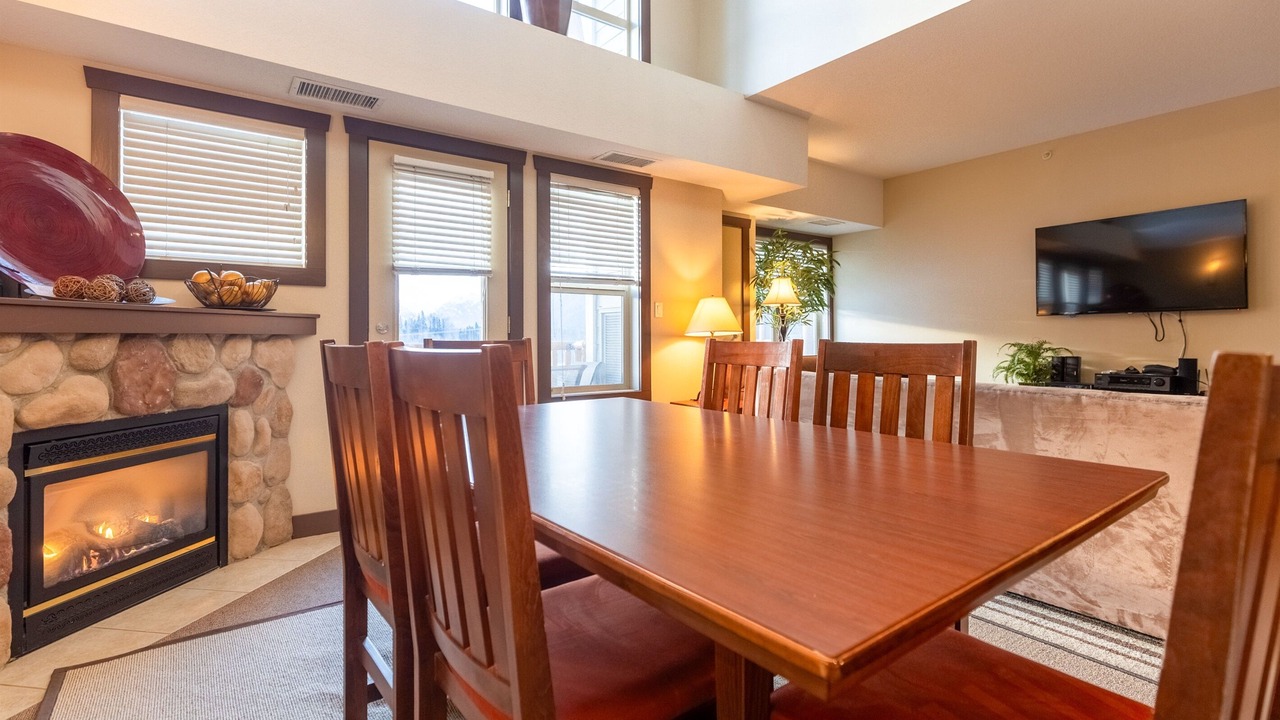 Photo of Patio Balcony in East Kootenay