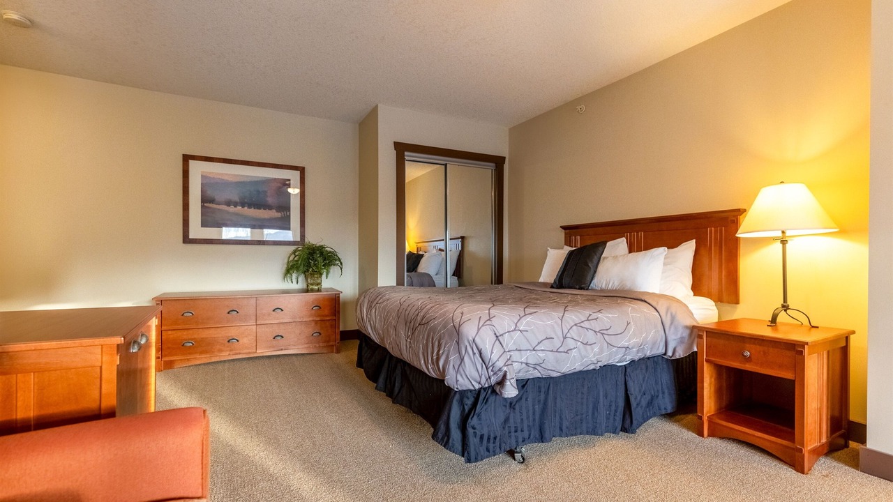 Photo of Bedroom in East Kootenay