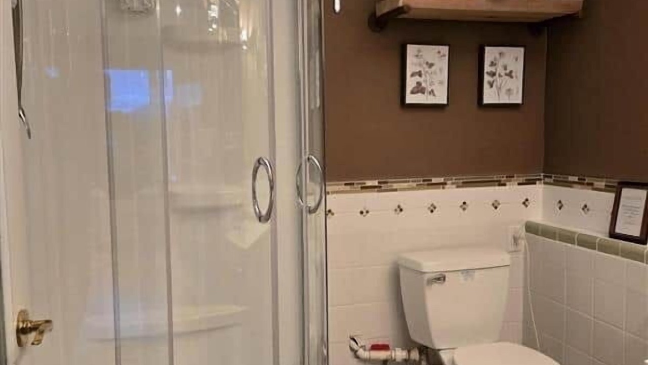 Photo of Bathroom in Madeira Park