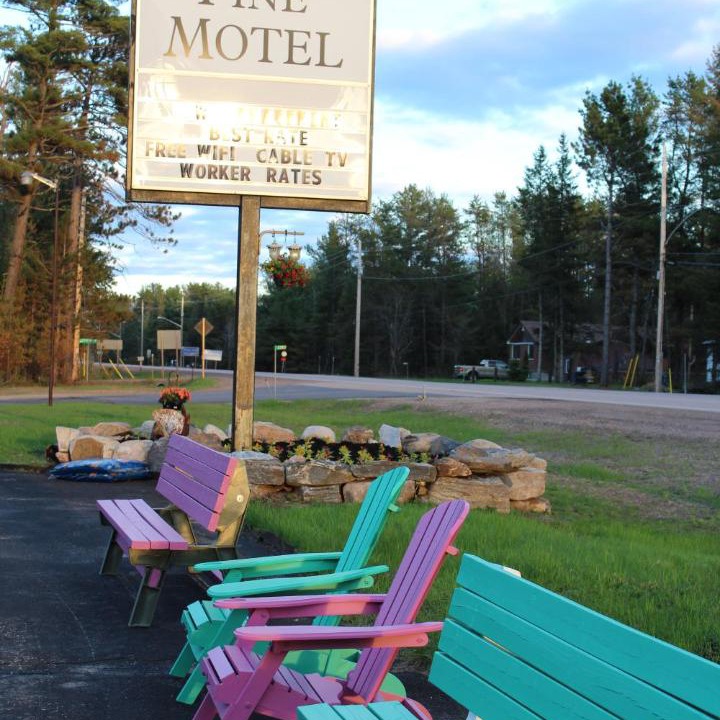 Photo of Others in Laurentian Hills